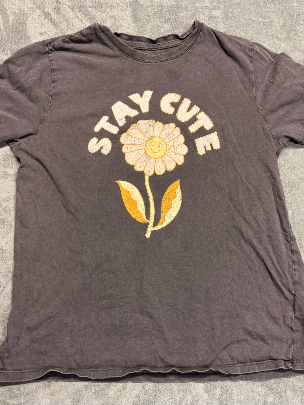 🔥 Closet Sale — 3 for $25 / 5 for $40 - Cotton On Black Tee w/ Daisy Graphic